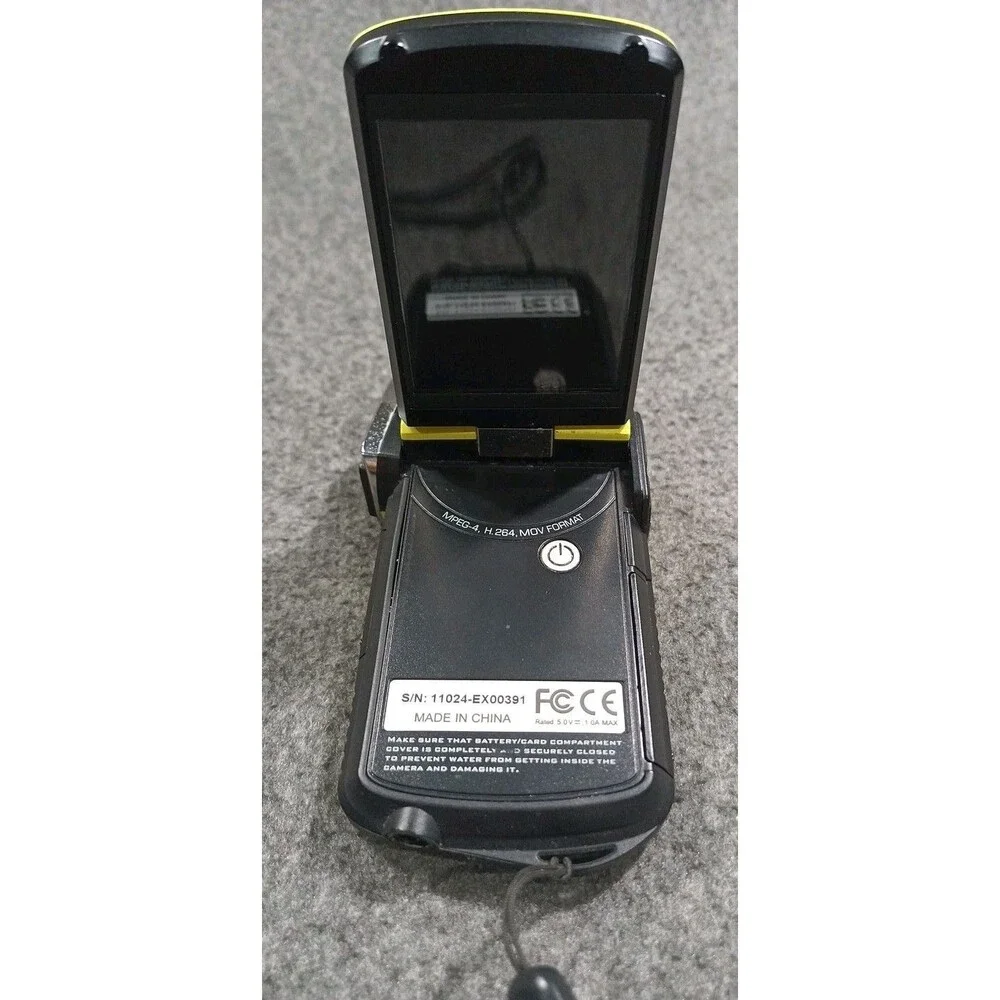 Bell And Howell Wv 10 Hd Waterproof HD Wide Screen Digital Camera IOM Pixels CCD